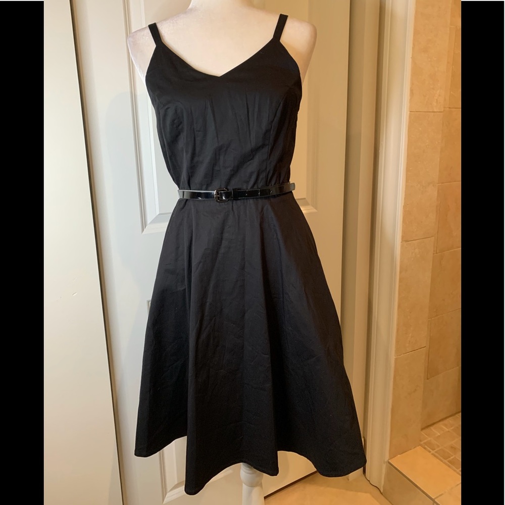 GOOBGS Fit & Flare Midi Dresss ๐ - Picture 3 of 9